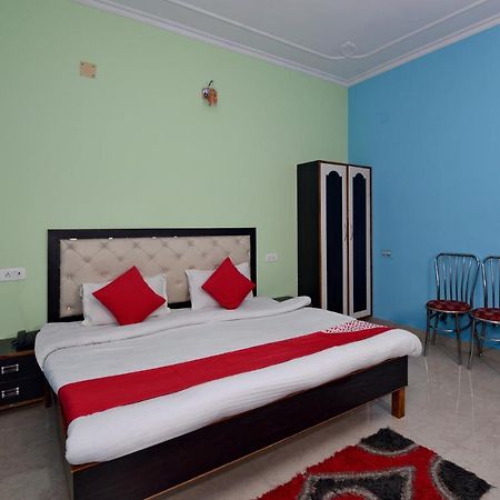 Oyo 4409 Hotel Chaitanya Inn Varanasi Luaran gambar