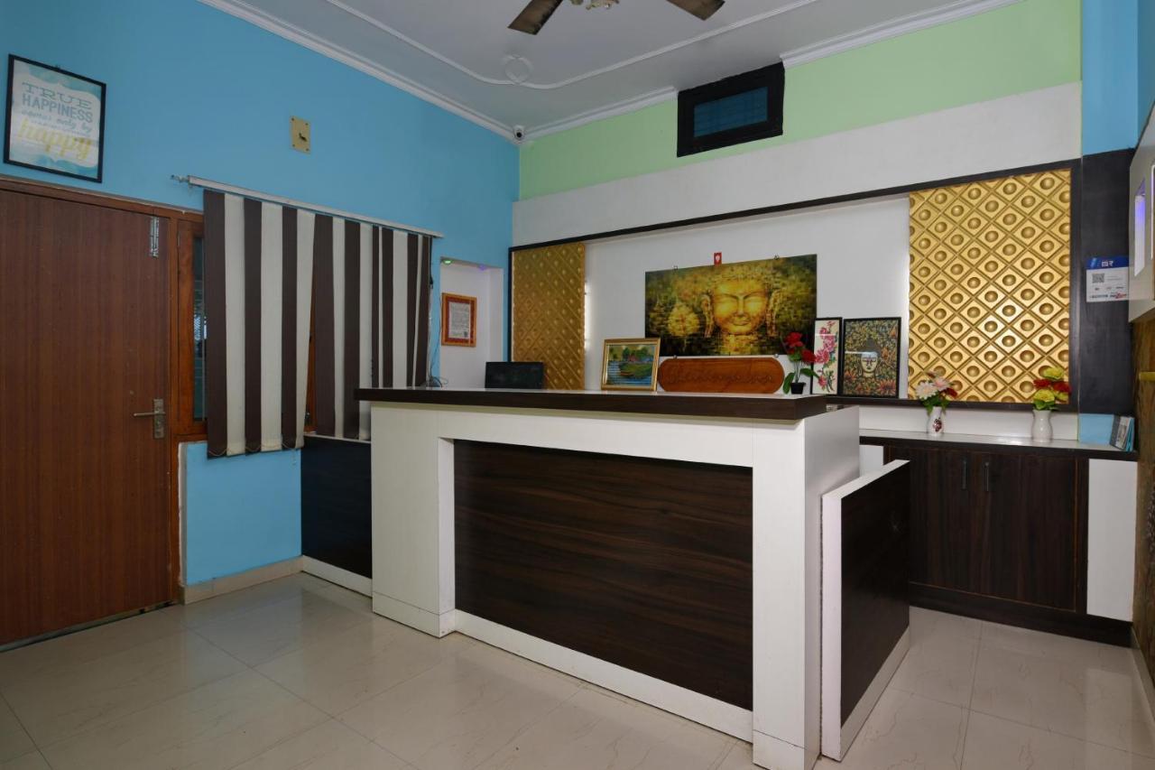 Oyo 4409 Hotel Chaitanya Inn Varanasi Luaran gambar