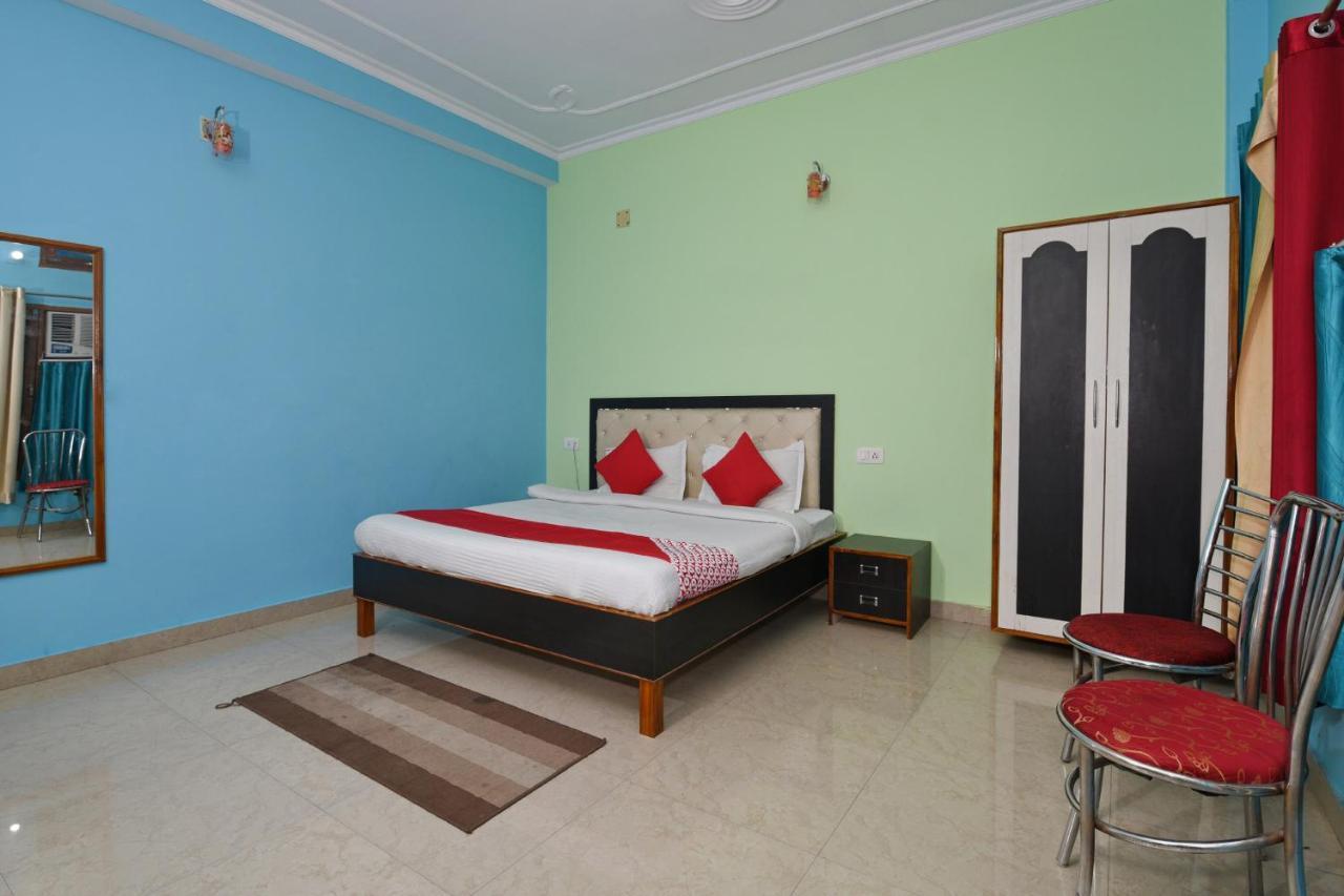 Oyo 4409 Hotel Chaitanya Inn Varanasi Luaran gambar