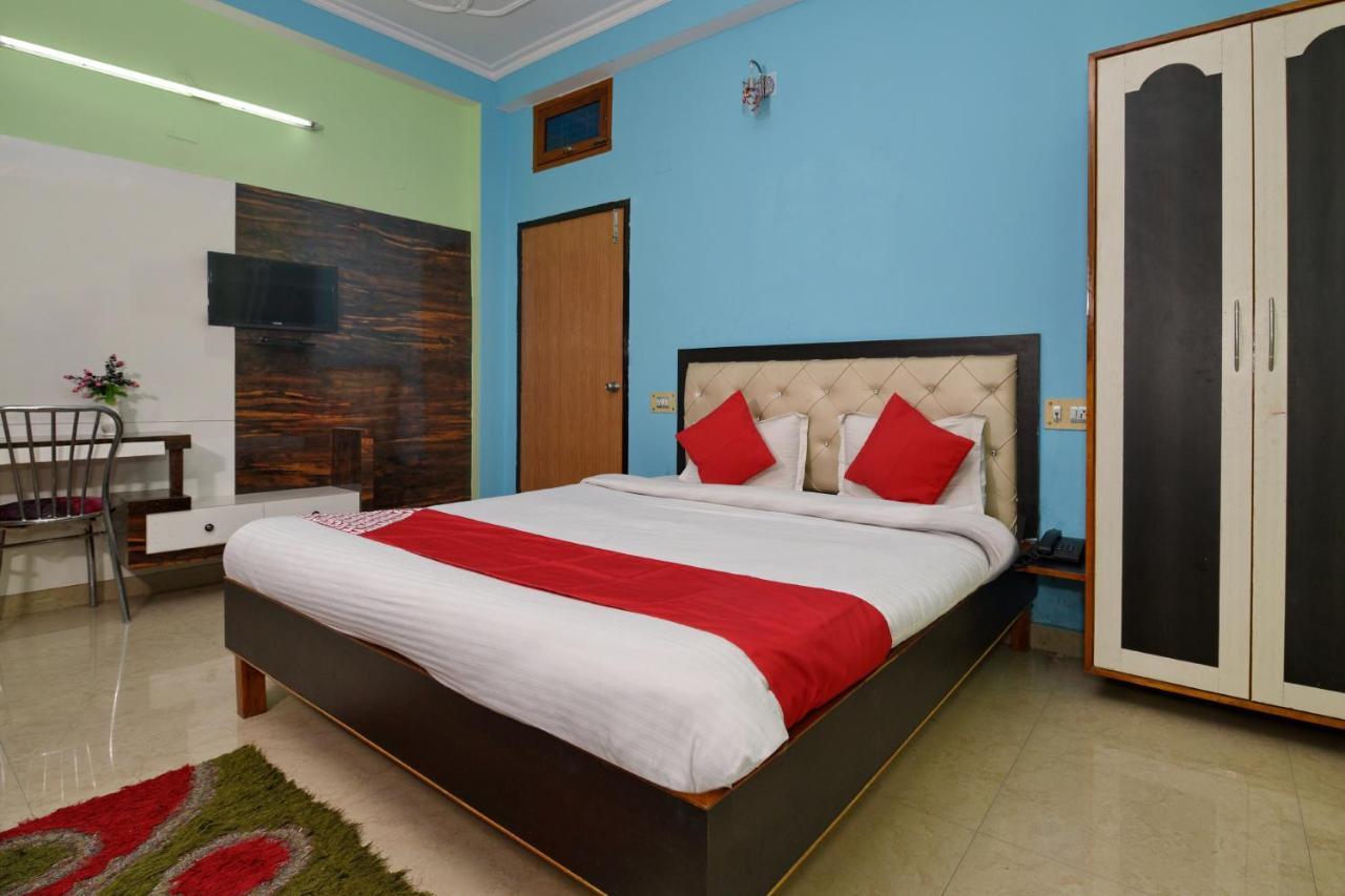 Oyo 4409 Hotel Chaitanya Inn Varanasi Luaran gambar